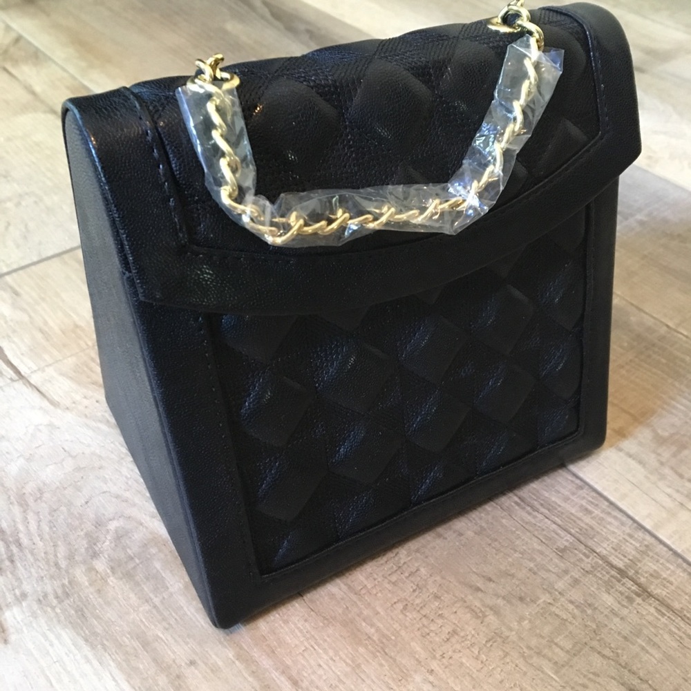 NWOT Travel Jewelry Case